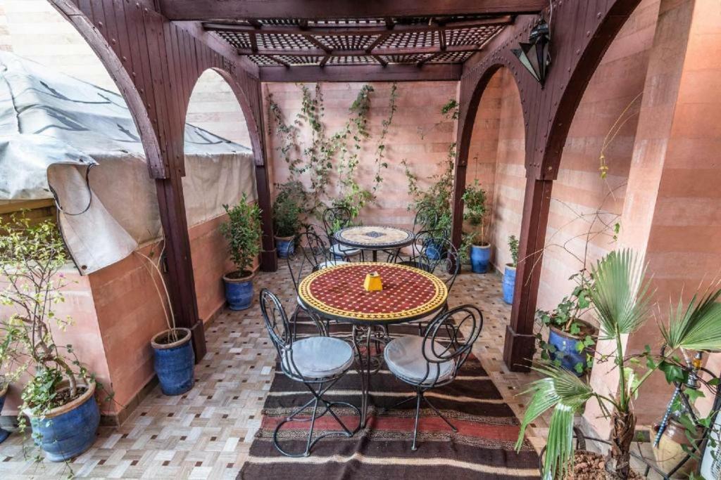 Hotel Riad Tamazouzte Marrakesch Exterior foto